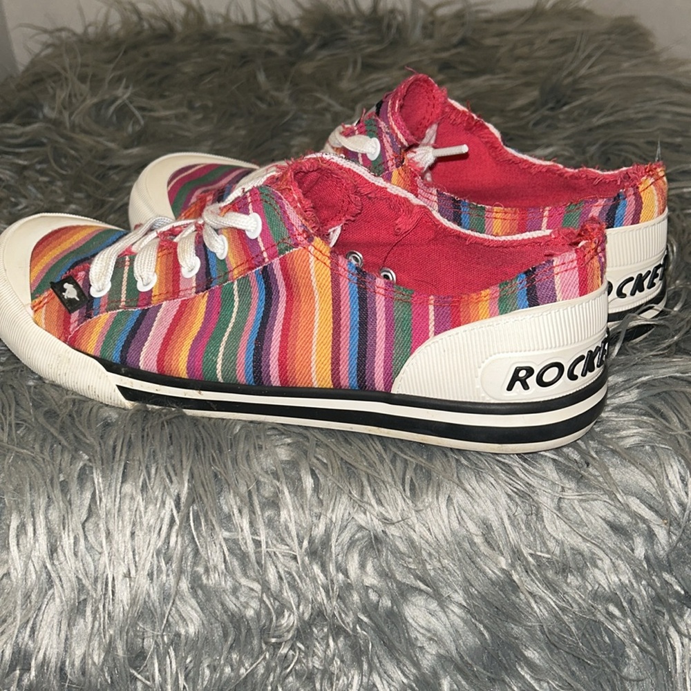 ROCKET DOG Rocket Dog Jazzin Rainbow Colorful Striped Sneakers Sz 11